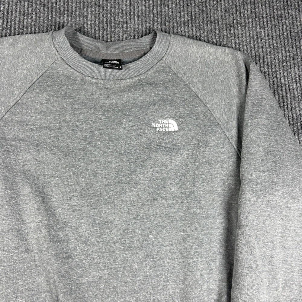 The North Face Sweatshirt Mens S Gray Raglan Sleeve Crewneck Logo‎